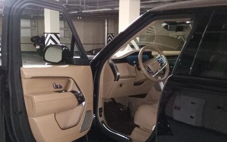 Land Rover Range Rover IV рестайлинг, 2023 год, 24 000 000 рублей, 27 фотография