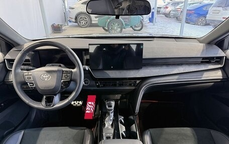 Toyota Camry, 2025 год, 4 990 000 рублей, 11 фотография