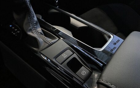 Toyota Camry, 2025 год, 4 990 000 рублей, 15 фотография