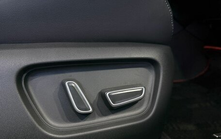 Toyota Camry, 2025 год, 4 990 000 рублей, 27 фотография