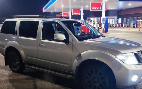 Nissan Pathfinder, 2010 год, 1 150 000 рублей, 4 фотография