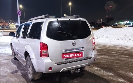 Nissan Pathfinder, 2010 год, 1 150 000 рублей, 2 фотография