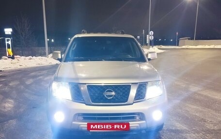 Nissan Pathfinder, 2010 год, 1 150 000 рублей, 5 фотография