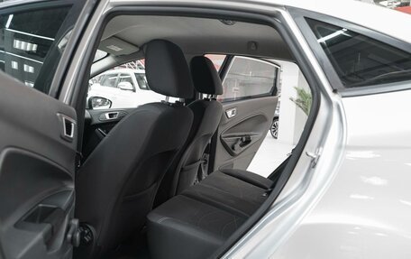 Ford Fiesta, 2015 год, 855 000 рублей, 7 фотография