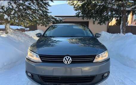 Volkswagen Jetta VI, 2015 год, 985 000 рублей, 12 фотография