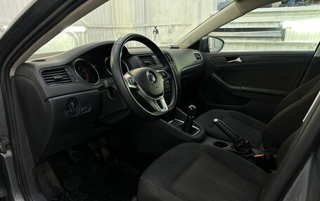 Volkswagen Jetta VI, 2015 год, 985 000 рублей, 16 фотография