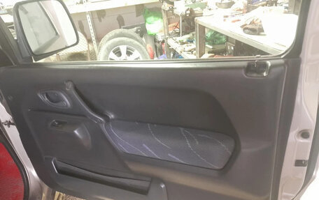 Suzuki Jimny, 2005 год, 700 000 рублей, 8 фотография