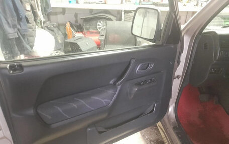 Suzuki Jimny, 2005 год, 700 000 рублей, 13 фотография