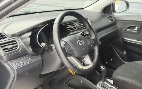 KIA Rio III рестайлинг, 2011 год, 735 000 рублей, 24 фотография