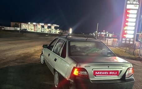 Daewoo Nexia I рестайлинг, 2011 год, 150 000 рублей, 4 фотография