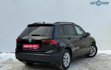 Volkswagen Tiguan II, 2020 год, 2 620 000 рублей, 5 фотография