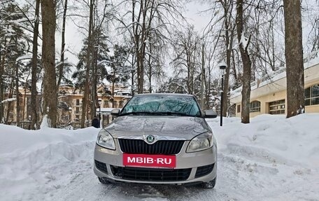 Skoda Fabia II, 2011 год, 690 000 рублей, 2 фотография