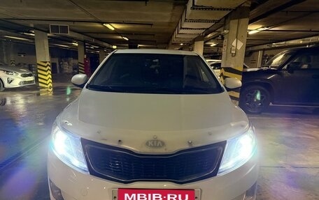 KIA Rio III рестайлинг, 2013 год, 800 000 рублей, 1 фотография