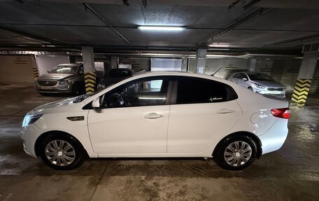 KIA Rio III рестайлинг, 2013 год, 800 000 рублей, 3 фотография