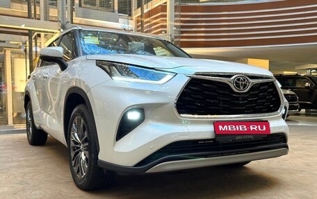 Toyota Highlander, 2025 год, 5 500 000 рублей, 2 фотография