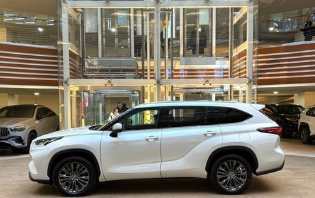 Toyota Highlander, 2025 год, 5 500 000 рублей, 10 фотография