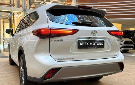 Toyota Highlander, 2025 год, 5 500 000 рублей, 12 фотография