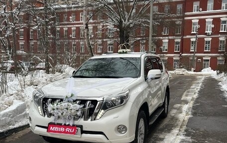 Toyota Land Cruiser Prado 150 рестайлинг 2, 2014 год, 3 350 000 рублей, 1 фотография