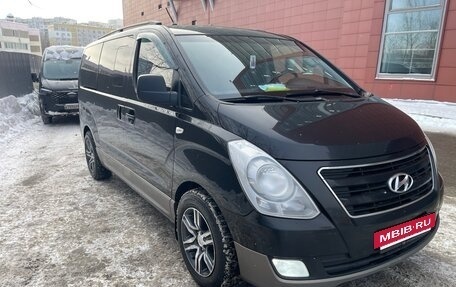 Hyundai H-1 II рестайлинг, 2012 год, 1 720 000 рублей, 11 фотография