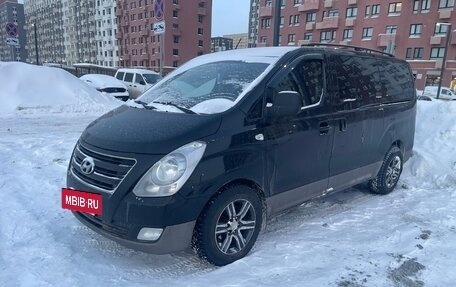 Hyundai H-1 II рестайлинг, 2012 год, 1 720 000 рублей, 27 фотография
