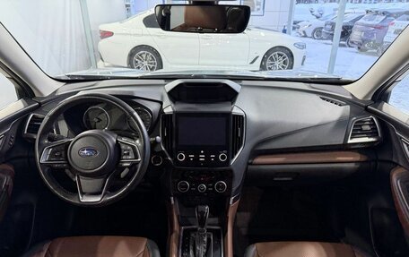 Subaru Forester, 2023 год, 4 999 000 рублей, 10 фотография