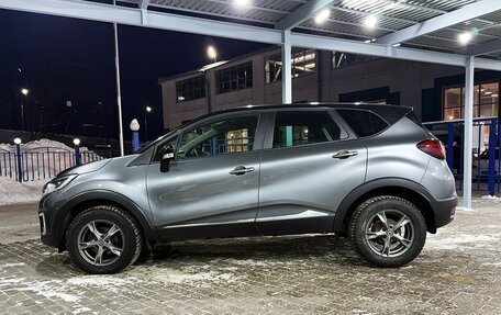 Renault Kaptur I рестайлинг, 2021 год, 1 679 000 рублей, 2 фотография