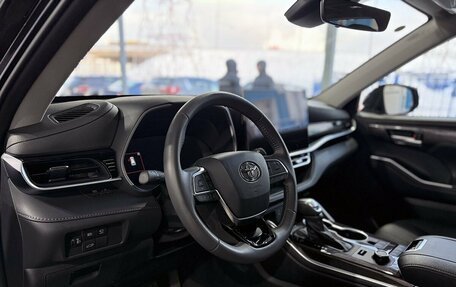 Toyota Highlander, 2025 год, 6 399 000 рублей, 12 фотография