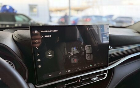 Toyota Highlander, 2025 год, 6 399 000 рублей, 18 фотография