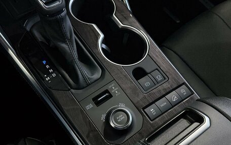 Toyota Highlander, 2025 год, 6 399 000 рублей, 21 фотография