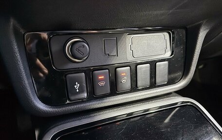 Mitsubishi Outlander III рестайлинг 3, 2019 год, 2 019 000 рублей, 17 фотография