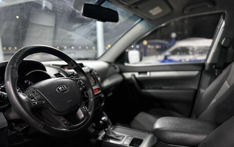 KIA Sorento II рестайлинг, 2014 год, 1 999 000 рублей, 10 фотография