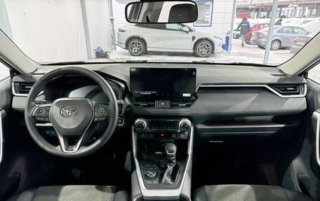 Toyota RAV4, 2025 год, 4 599 000 рублей, 10 фотография