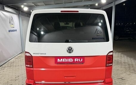 Volkswagen Multivan T6 рестайлинг, 2015 год, 4 199 000 рублей, 4 фотография