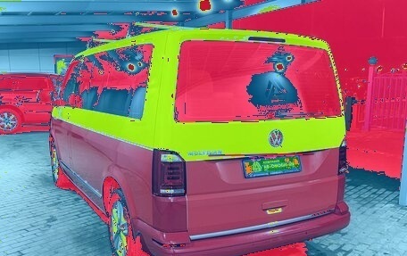 Volkswagen Multivan T6 рестайлинг, 2015 год, 4 199 000 рублей, 3 фотография