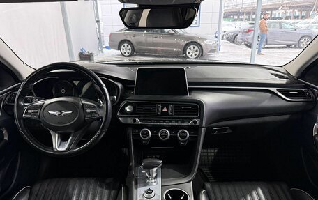 Genesis G70 I, 2018 год, 2 690 000 рублей, 11 фотография