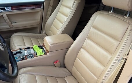 Volkswagen Touareg III, 2005 год, 870 000 рублей, 16 фотография