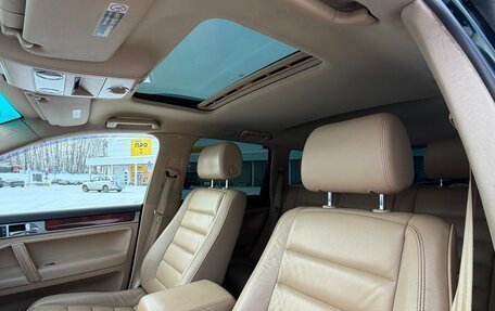 Volkswagen Touareg III, 2005 год, 870 000 рублей, 18 фотография