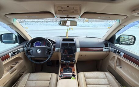 Volkswagen Touareg III, 2005 год, 870 000 рублей, 24 фотография