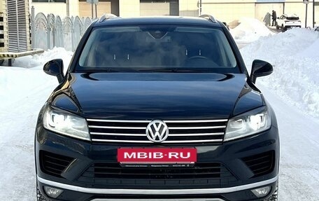 Volkswagen Touareg III, 2016 год, 2 950 000 рублей, 2 фотография