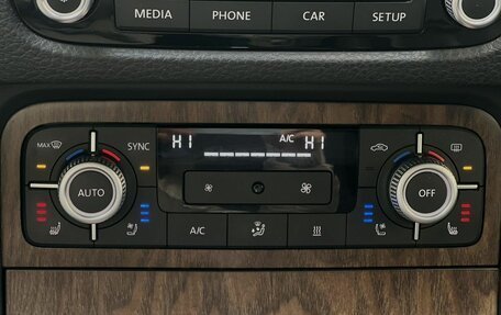 Volkswagen Touareg III, 2016 год, 2 950 000 рублей, 8 фотография