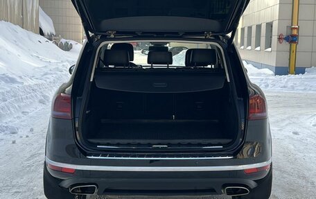 Volkswagen Touareg III, 2016 год, 2 950 000 рублей, 20 фотография