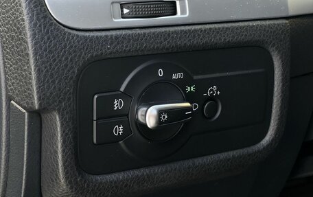 Volkswagen Touareg III, 2016 год, 2 950 000 рублей, 30 фотография