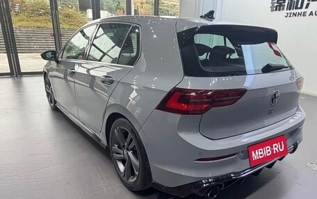 Volkswagen Golf VIII, 2023 год, 1 680 000 рублей, 6 фотография