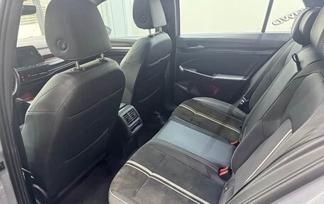 Volkswagen Golf VIII, 2023 год, 1 680 000 рублей, 14 фотография