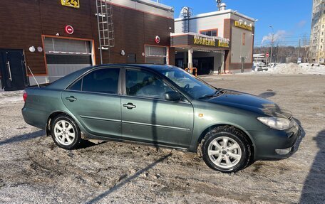 Toyota Camry V40, 2005 год, 600 000 рублей, 2 фотография