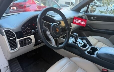 Porsche Cayenne III, 2018 год, 6 700 000 рублей, 8 фотография