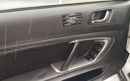 Subaru Outback III, 2004 год, 700 000 рублей, 3 фотография