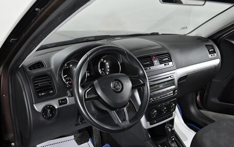 Skoda Yeti I рестайлинг, 2014 год, 999 000 рублей, 8 фотография