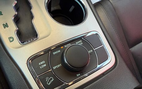 Jeep Grand Cherokee, 2012 год, 1 749 000 рублей, 19 фотография