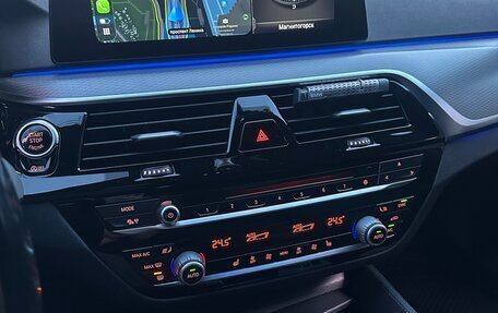 BMW 5 серия, 2018 год, 3 750 000 рублей, 9 фотография